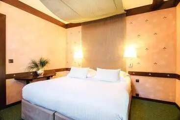 Hotel Hôtel Au Logis Des Remparts