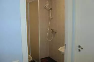 پانسیون Kuressaare Airport Guest House