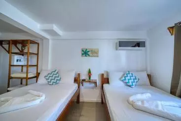 Pensió Placencia Villas
