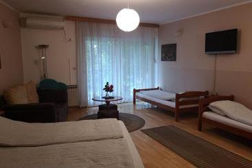 Pensão Elite Guest House