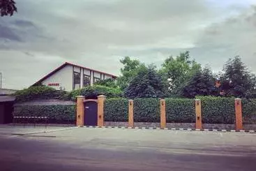 Retkeilymaja Nakhodka Inn