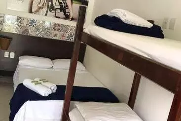 ペンション Aquario Pousada Hostel   Night Club