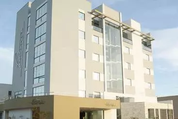 アパートホテル Portinari Palace