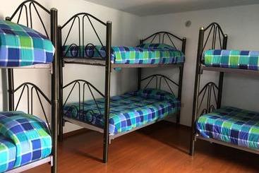 Hostel Hosteria San Carlos Tababela