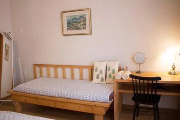 پانسیون Tong Stay