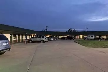 Retkeilymaja Greensburg Inn