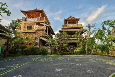 Hotel Uma Shanty Near To Lempuyang