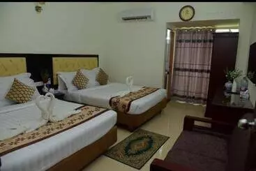 هتل Regal Palace