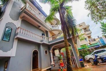 Hotel Star Holiday Home