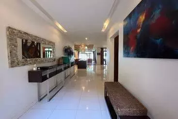 ツーリストアパートメント Amatapura Beach Villa 10