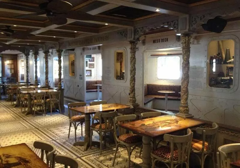 בית מלון כפרי Ambassador Playa II