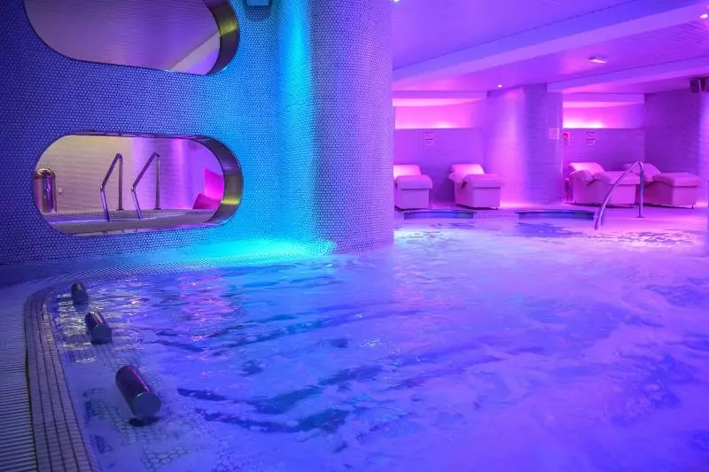 בית מלון כפרי Ambassador Playa II