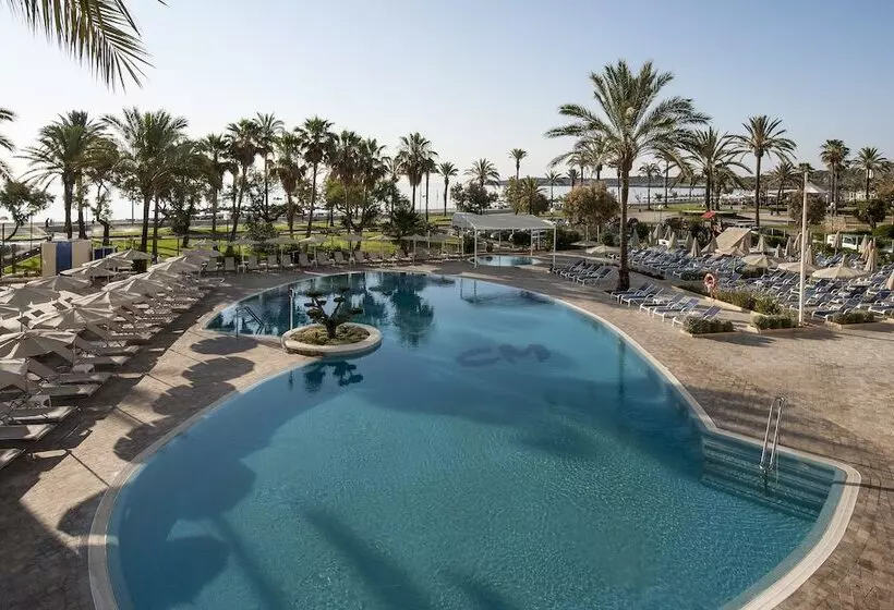 Отель Cm Castell De Mar