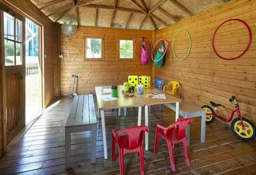 Отель Exagon Park