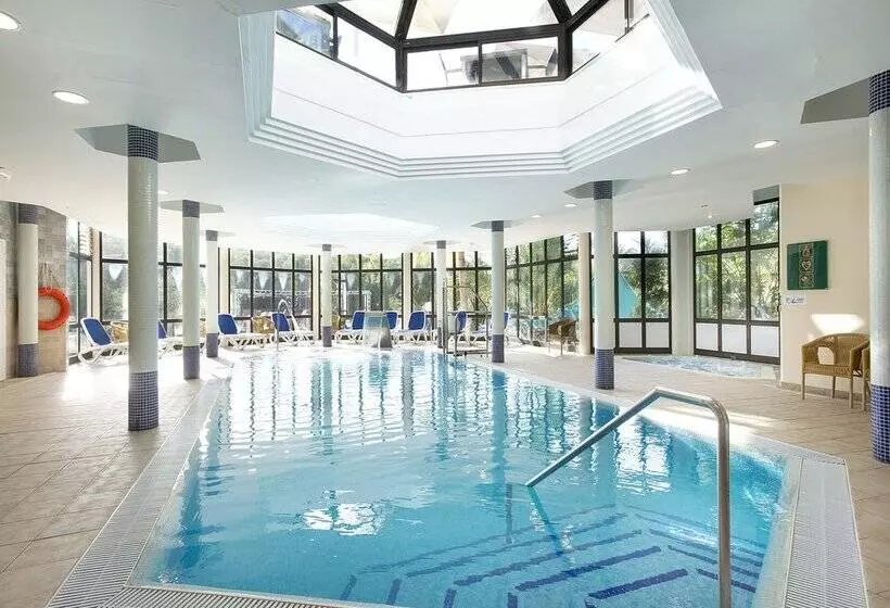 Отель Exagon Park