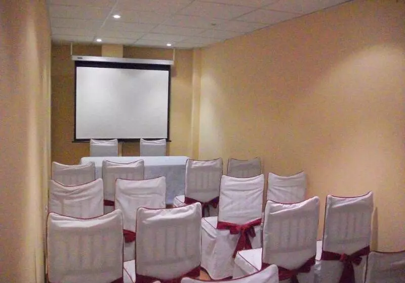 ホテル Flor De La Mancha