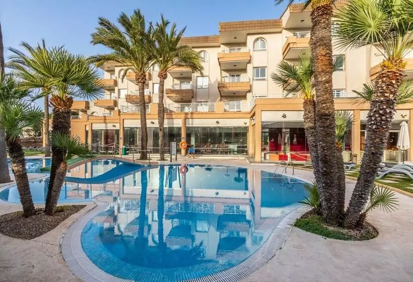 Отель Illot Suites