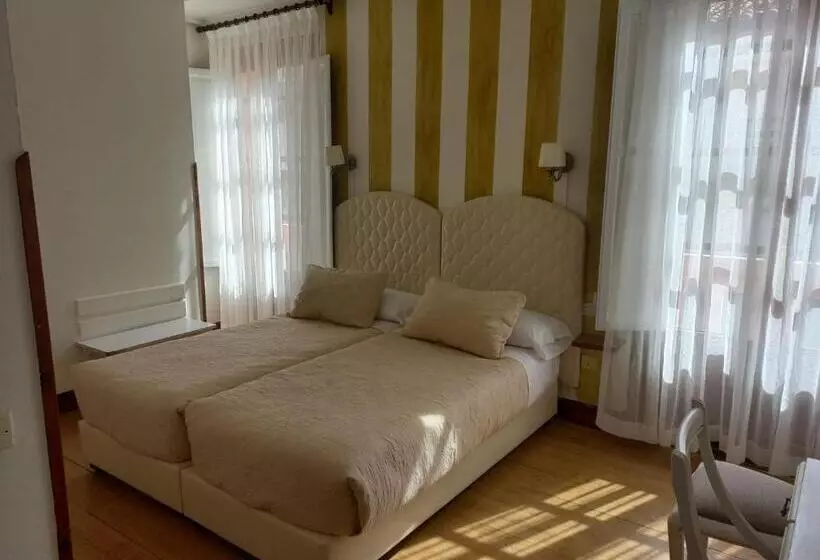 בית מלון כפרי Marina