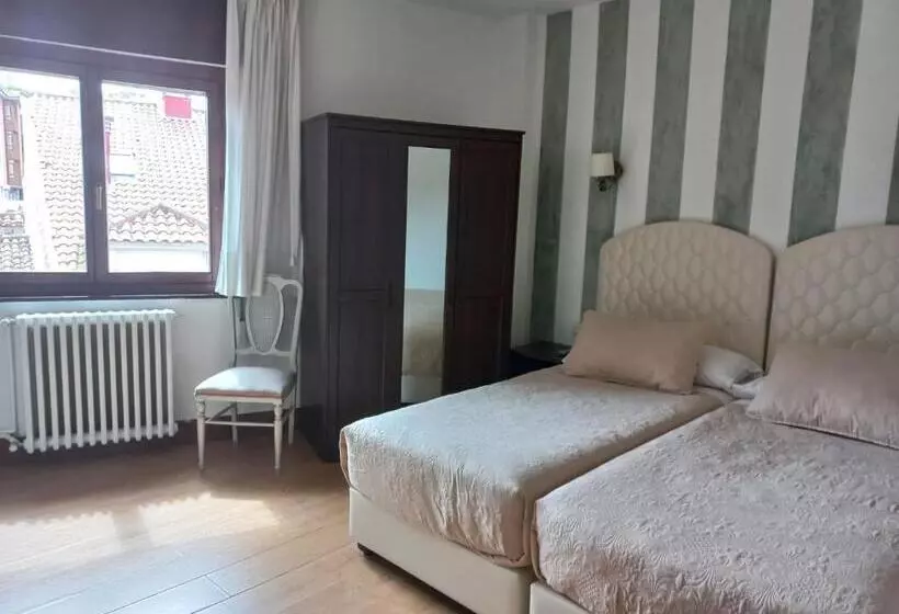 בית מלון כפרי Marina