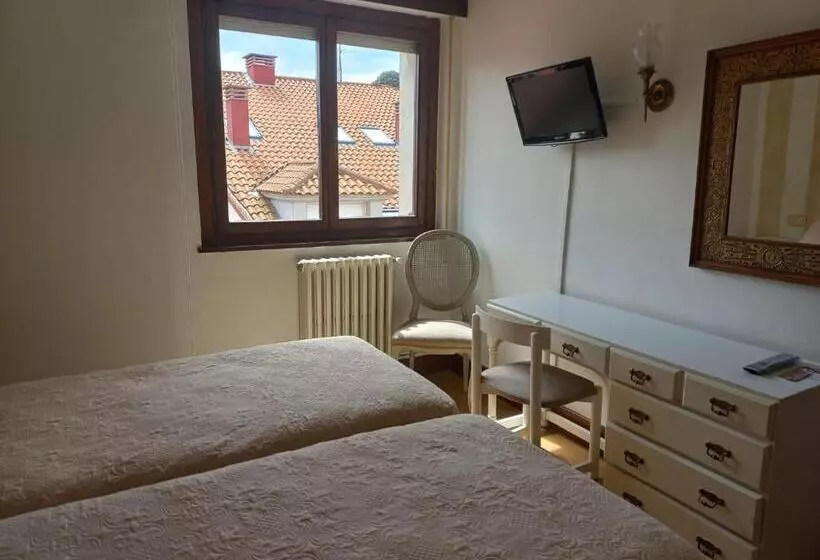 בית מלון כפרי Marina