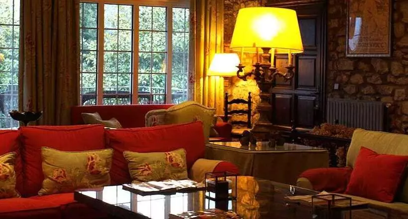 Отель Los Caspios