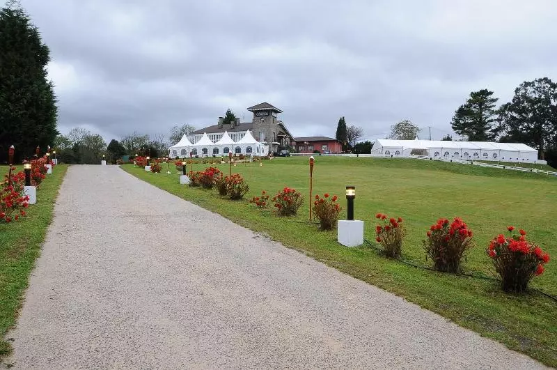 Отель Los Caspios