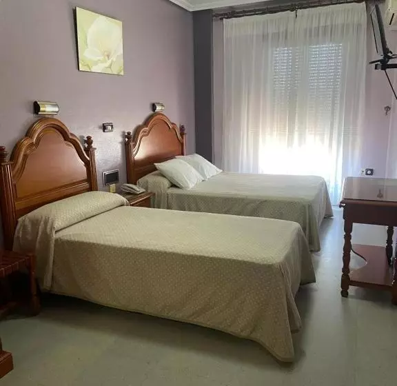 فندق Lusitania, Centro Ciudad, Parking Privado