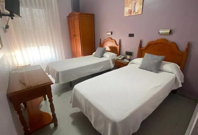 فندق Lusitania, Centro Ciudad, Parking Privado