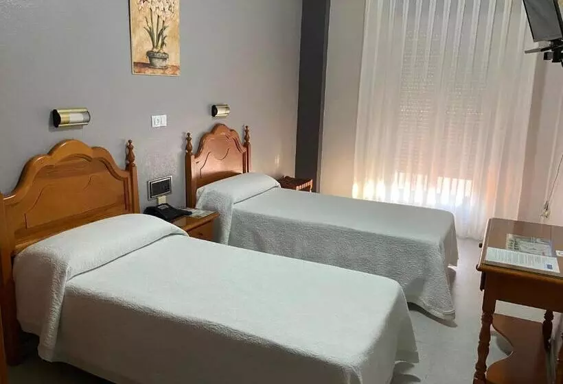 فندق Lusitania, Centro Ciudad, Parking Privado