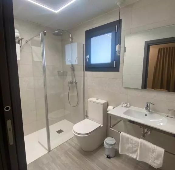 فندق Lusitania, Centro Ciudad, Parking Privado