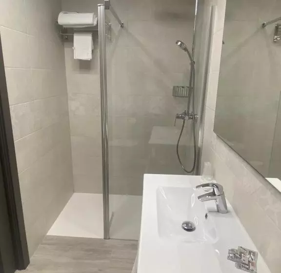 فندق Lusitania, Centro Ciudad, Parking Privado