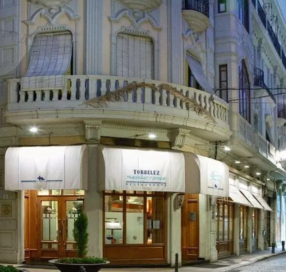 فندق Nuevo Torreluz