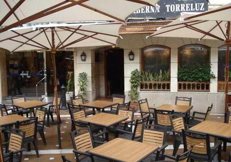 فندق Nuevo Torreluz