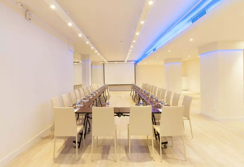 ホテル Palma Bellver Affiliated By Meliá