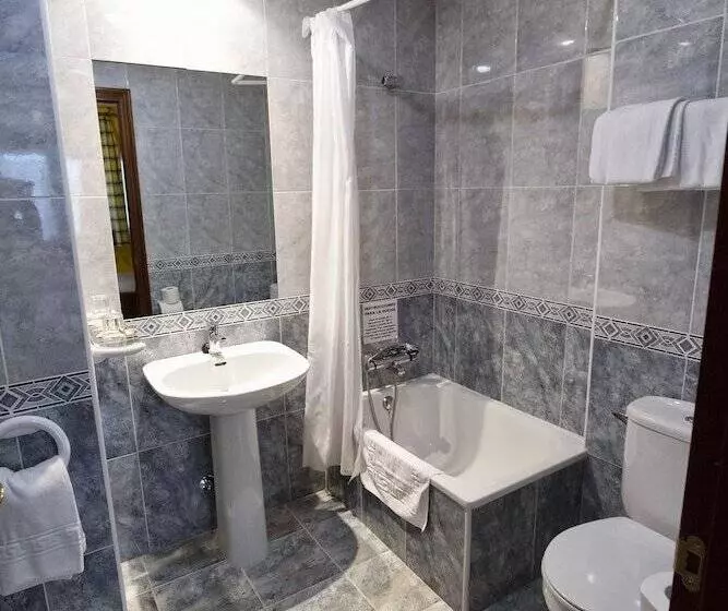 בית מלון כפרי Pension Monteverde