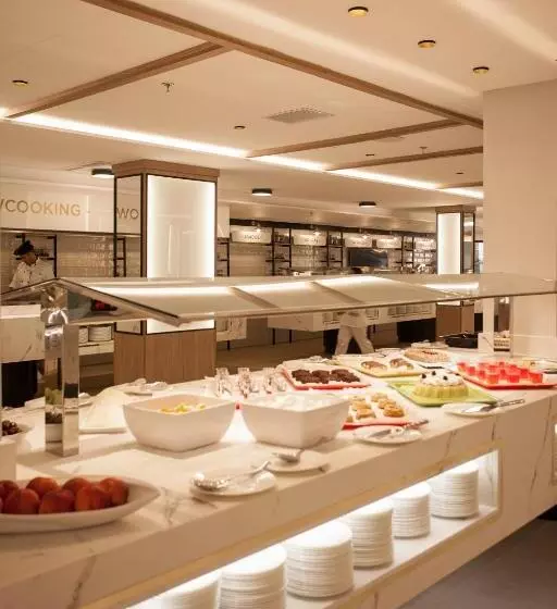 호텔 Presidente 4 Sup