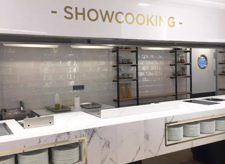 호텔 Presidente 4 Sup