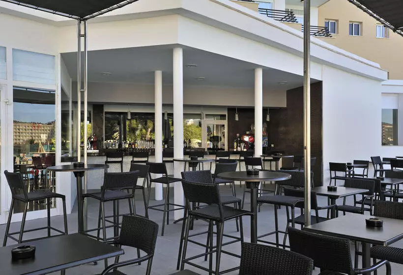 בית מלון כפרי Sol Barbados