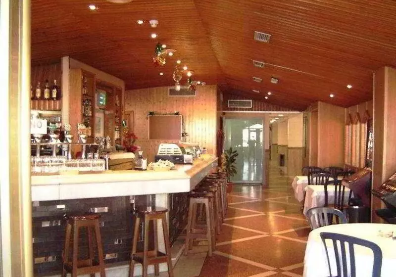 Отель Torrejoven