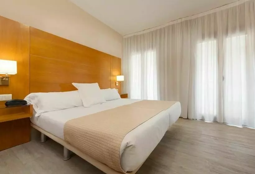 호텔 Tryp Ciudad De Alicante