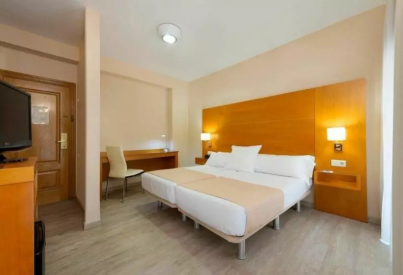 호텔 Tryp Ciudad De Alicante