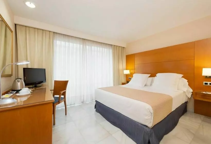 호텔 Tryp Ciudad De Alicante