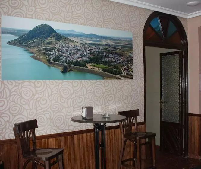 Отель Varinia Serena Balneario De Alange