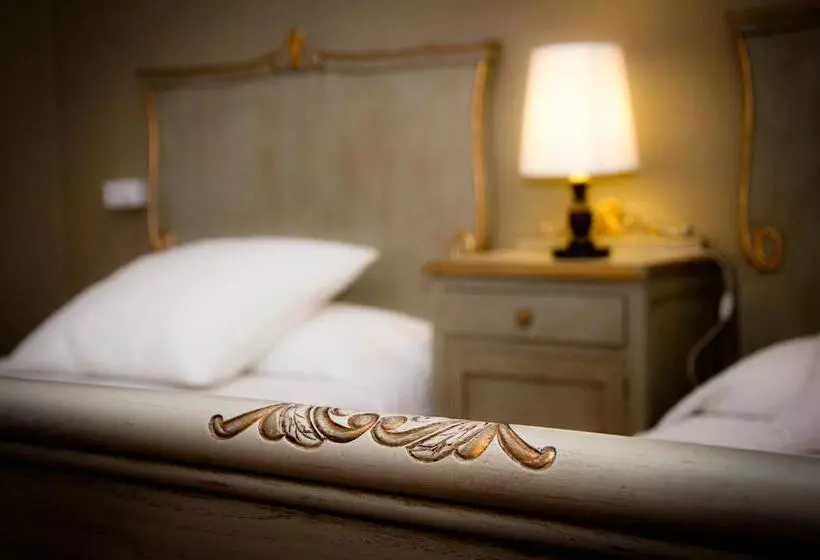 فندق Villa Miramar