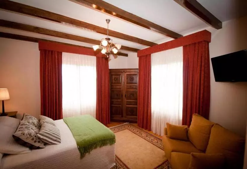 فندق Villa Miramar