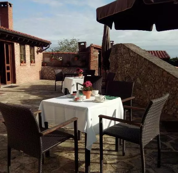 فندق Villa Miramar