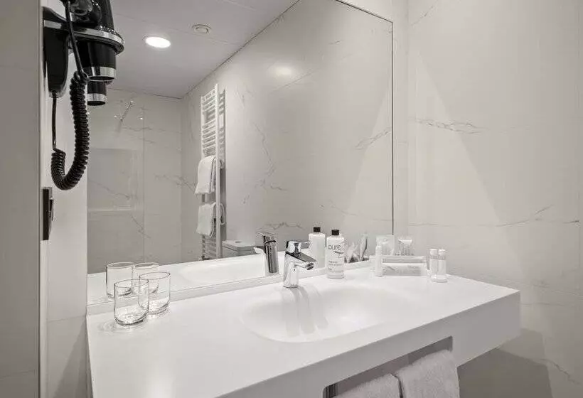 בית מלון כפרי Zentral Ramiro I