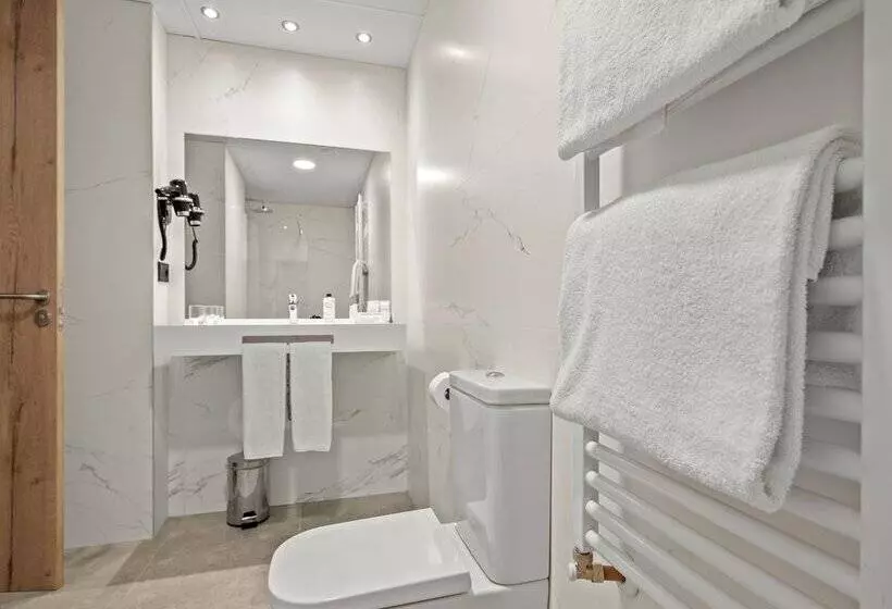 בית מלון כפרי Zentral Ramiro I