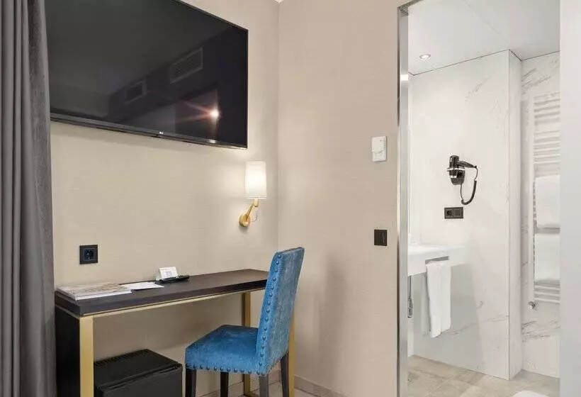 בית מלון כפרי Zentral Ramiro I