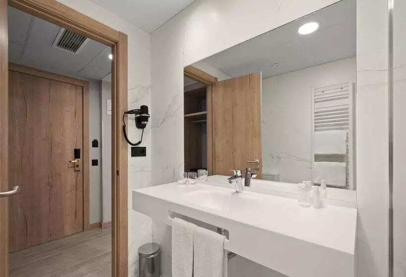 בית מלון כפרי Zentral Ramiro I